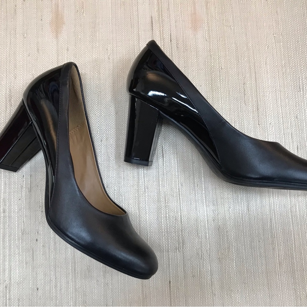 Classic Black Leather Block Heel Pumps - Women's